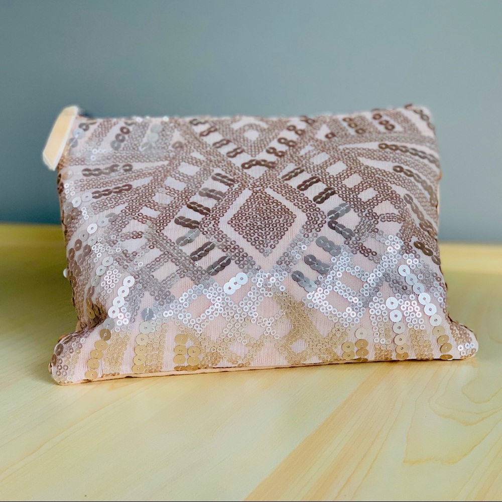 NWOT Silver Sequin Embellished Makeup Bag/Clutch